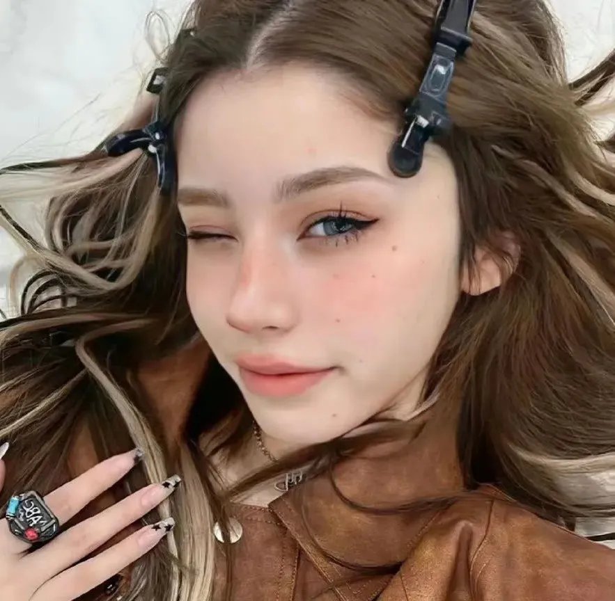之前的女孩